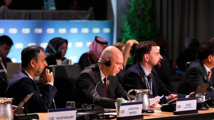 G20 Finanze, salta il comunicato congiunto: la Cina si sfila. I 19 Paesi: “Esportazioni a basso costo non più sostenibili”