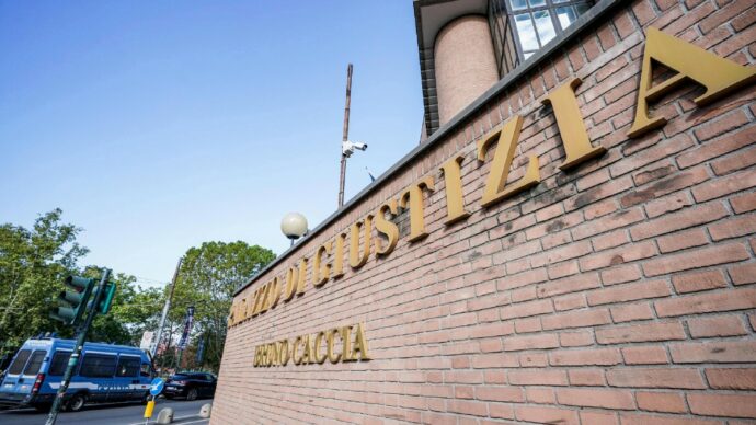 Ispettori a Torino: Anm e legali contro Nordio