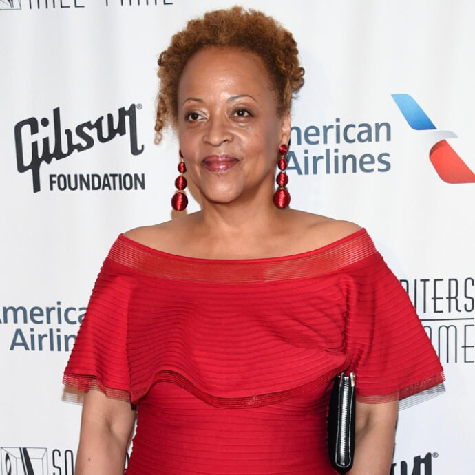 È morta Cassandra Wilson, cantante jazz vincitrice di due Grammy Award: aveva 70 anni