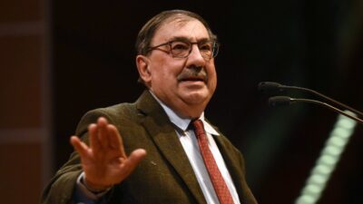 Copertina di È morto Fabio Mussi, ex ministro del governo Prodi e storico dirigente della sinistra. Aveva 78 anni
