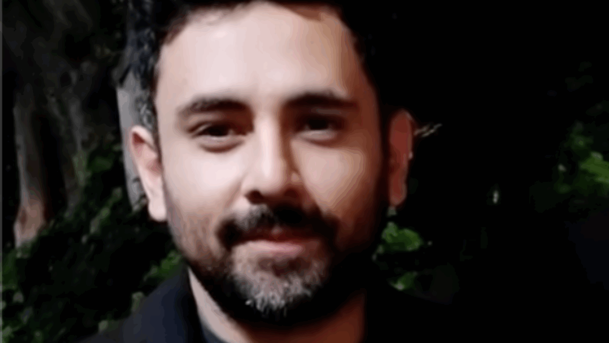 Strage in casa del tastierista Jonathan Meléndez: uccisi lui, la moglie incinta, la figlia di 3 anni, la collaboratrice domestica e il cane. Il bimbo di 6 anni è l’unico sopravvissuto
