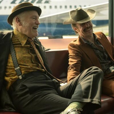 Copertina di Wild Horse Nine, McDonagh sfida la storia tra spie, cavalli selvaggi e sangue: a Venezia il cinema torna a essere esperienza