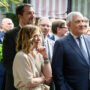 Copertina di Il 53% degli italiani boccia l’operato del governo Meloni. E per il 59% contano più i risultati della longevità: il sondaggio