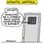 Copertina di Intanto, Lavitola…
