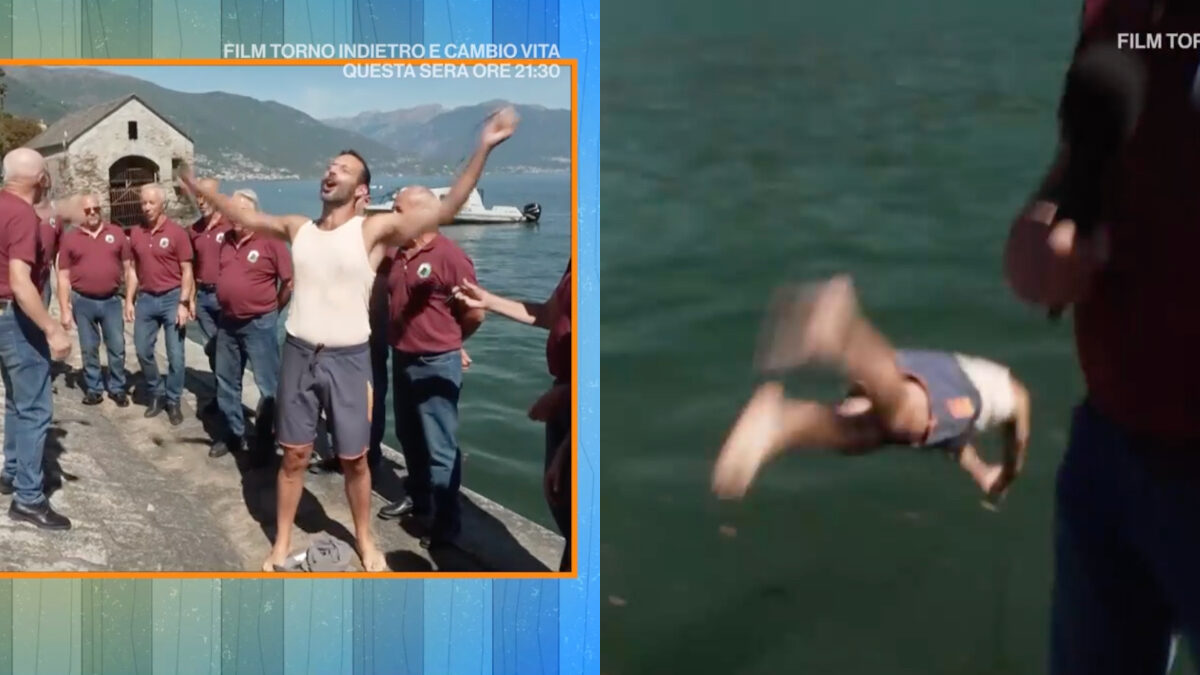 Mario Acampa si spoglia e si tuffa nel Lago di Como durante il collegamento con “Camper”: “Saluto con una sfida, mi butto in acqua. Esperienza pazzesca”