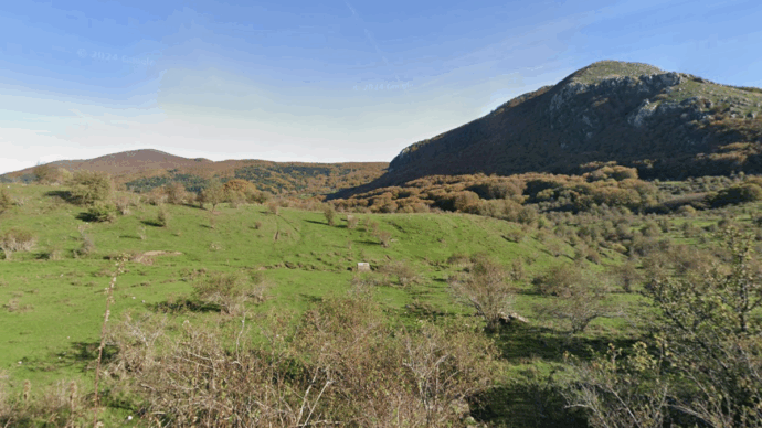 Pista da sci sintetica nel Parco dell’Appennino Lucano, dopo le denunce ambientaliste scatta il sequestro: indagine per reati ambientali