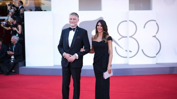 Venezia 83, la polvere sotto il red carpet. Tante luci nel report di Giuli ma il cinema guadagna solo con Zalone