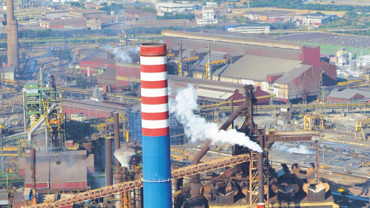 ex ilva di taranto la corte d8217appello di milano si riserva sulla richiesta di sospensiva per l8217area a caldo decisione nei prossimi giorni da Ilfattoquotidiano.it ex ilva di taranto la corte d8217appello di milano si riserva sulla richiesta di sospensiva per l8217area a caldo decisione nei prossimi giorni