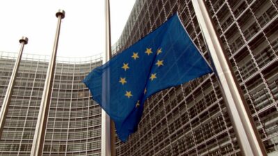 Copertina di Ue, il Piano di Resilienza climatica non è ancora nato ed è già senza fondi e sanzioni