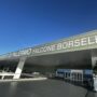 Copertina di Segregata e picchiata dal marito in Egitto, chiede aiuto attraverso la zia e la Polaria la salva all’aeroporto di Palermo
