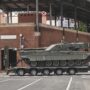 Copertina di Attenzione, transitano carri armati:  il porto di Piombino è un hub militare