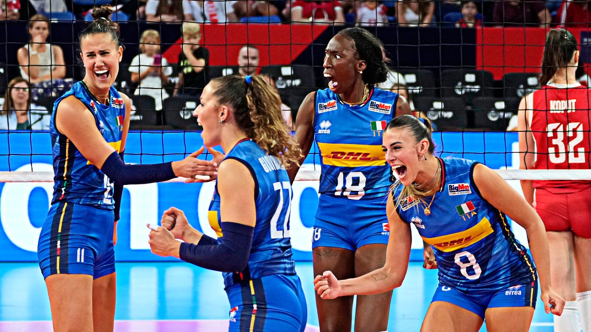 https://st.ilfattoquotidiano.it/wp-content/uploads/2026/09/05/pallavolo-italia.jpg