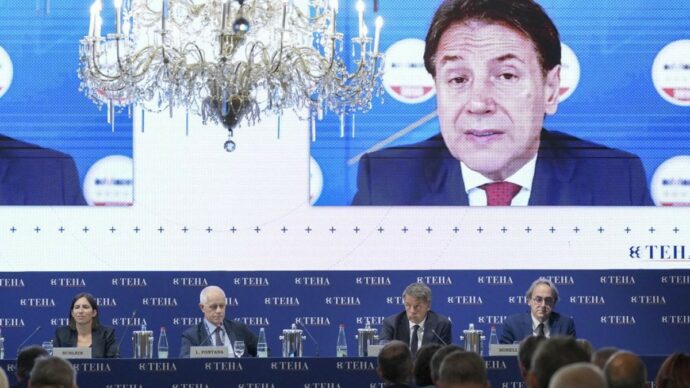 Copertina di Il centrosinistra cerca la sintesi: “Mettiamo insieme i punti in comune dall’ambiente al lavoro”