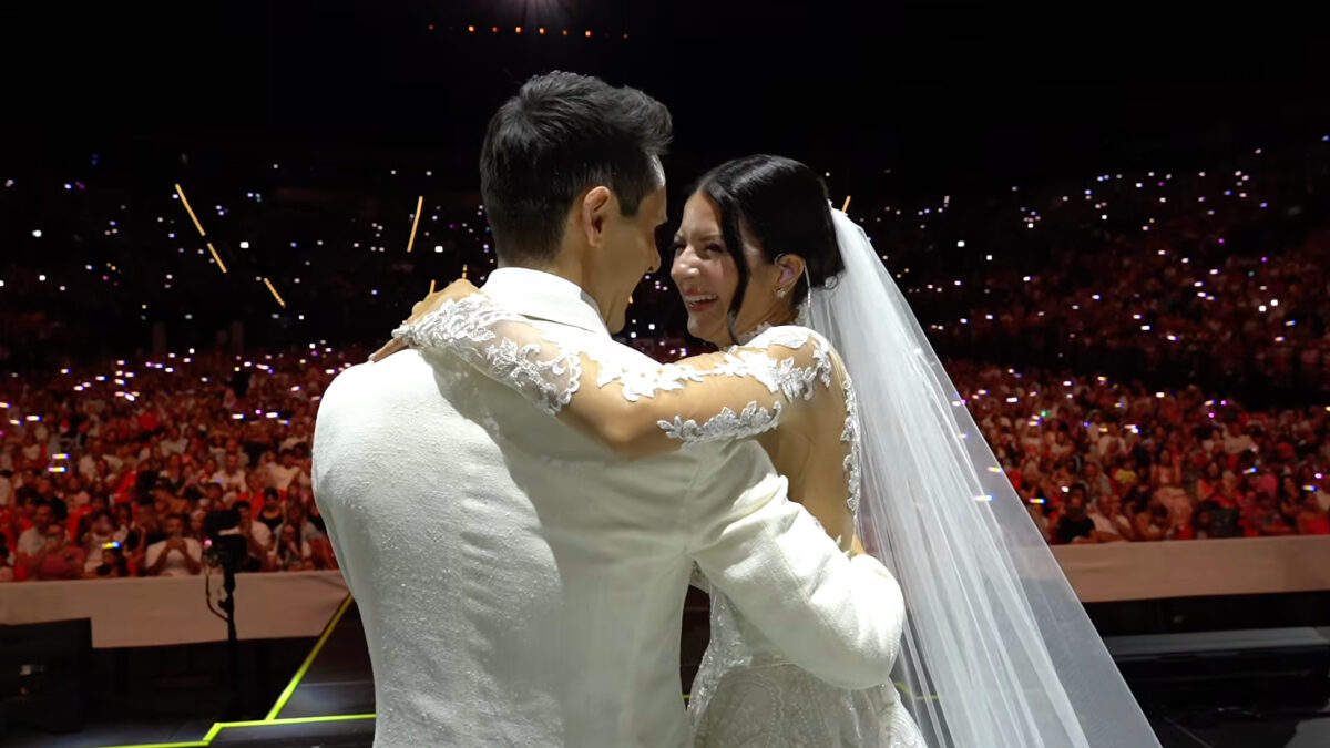 Biglietti fino a 250 euro, 6mila spettatori, passerelle e ballerini: festa (e polemiche) per il matrimonio dei Me Contro Te a Milano