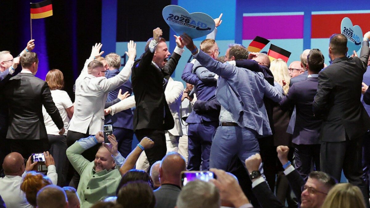 In Sassonia-Anhalt trionfa l’ultradestra: per le proiezioni Afd al 44%, Cdu sprofonda al 18,4%. Siegmund: “Scritta la storia”. Ma non basterebbe per governare