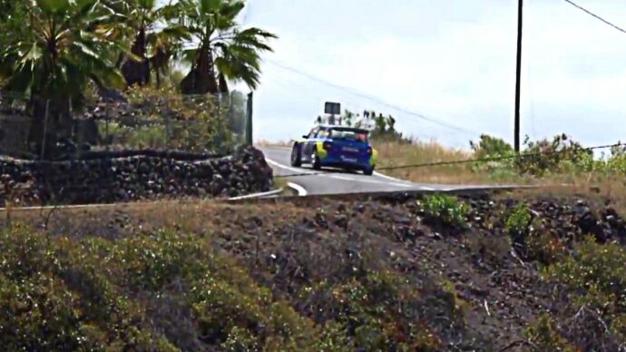 Altra tragedia nel rally: a Erice un’auto esce di strada e travolge gli spettatori. Due morti e un ferito