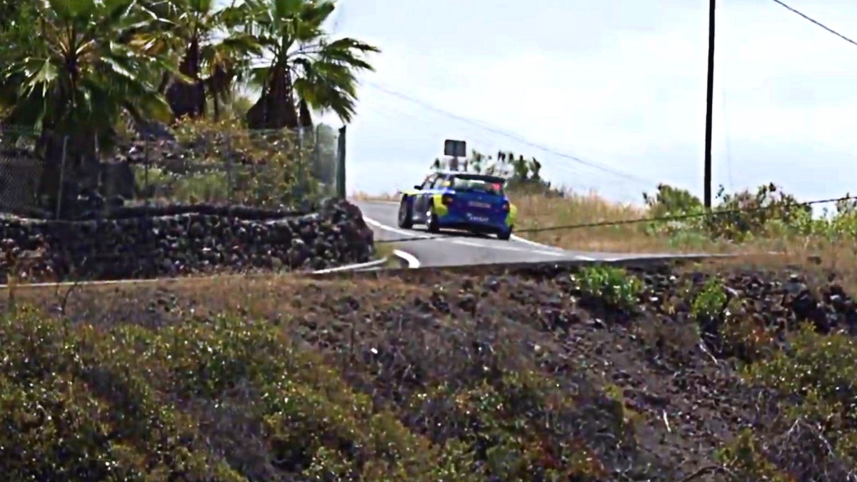 altra tragedia nel rally a erice un8217auto esce di strada e travolge gli spettatori un morto e due feriti da Ilfattoquotidiano.it altra tragedia nel rally a erice un8217auto esce di strada e travolge gli spettatori un morto e due feriti