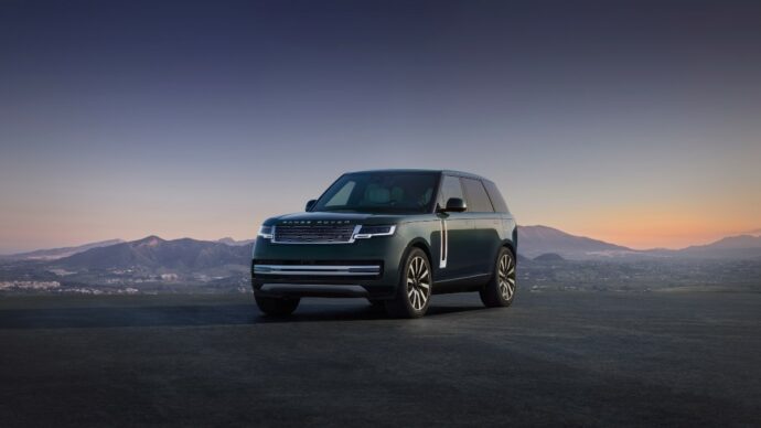Jaguar Land Rover taglia 4.000 posti di lavoro. Pesano dazi Usa e vendite in calo
