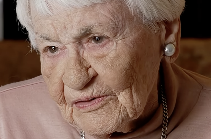 sono arrivata a 102 anni mangiando uovo in camicia al mattino e bevendo brandy alle 17 ora vado in casa di riposo 200 il momento elaine keesing trasloca dopo 70 anni da Ilfattoquotidiano.it sono arrivata a 102 anni mangiando uovo in camicia al mattino e bevendo brandy alle 17 ora vado in casa di riposo 200 il momento elaine keesing trasloca dopo 70 anni