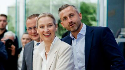 Copertina di In AfD, Siegmund  vuole la presidenza e punta ai traditori Cdu per il governo