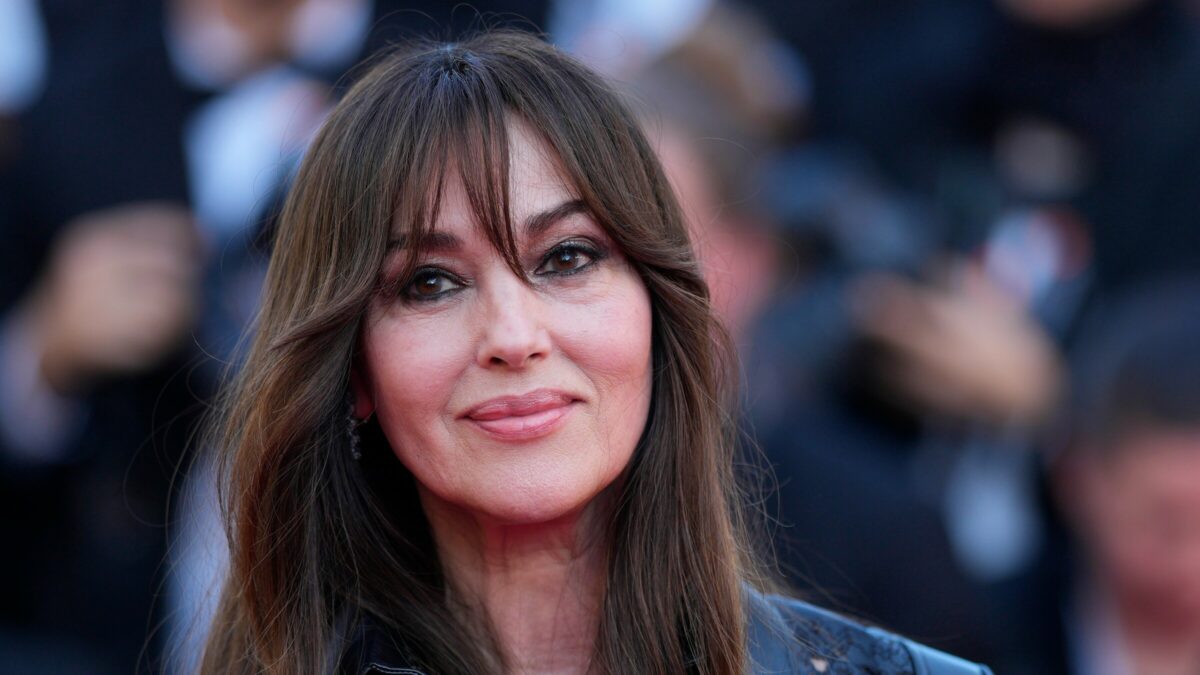 sono stata la tipica mamma italiana chiedo 8216hai mangiato hai dormito hai freddo8217 le guardo crescere e vivere le loro vite monica bellucci parla del rapporto con le figlie deva e l233onie da Ilfattoquotidiano.it sono stata la tipica mamma italiana chiedo 8216hai mangiato hai dormito hai freddo8217 le guardo crescere e vivere le loro vite monica bellucci parla del rapporto con le figlie deva e l233onie