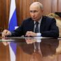 Copertina di Zelensky: “Trilaterale con Russia e Usa possibile già a settembre”. L’Ungheria espelle dieci diplomatici di Mosca, il Cremlino: “Risposta dura e dolorosa”