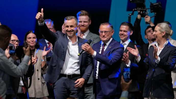 AfD è l’ennesimo prodotto della ricetta populista: semplificare i problemi e pure le soluzioni