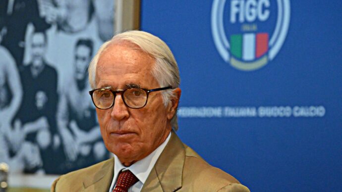 La procura generale respinge la richiesta d’archiviazione: Malagò doveva essere tesserato al momento della candidatura. Ora rischia la decadenza