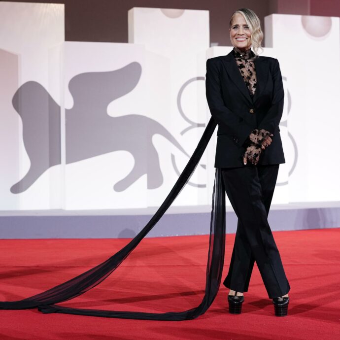 “Sogno un tango con Stefano De Martino. Tornerei a Ballando come giudice per una serata o per un duetto con Milly Carlucci”: Heather Parisi a tutto campo