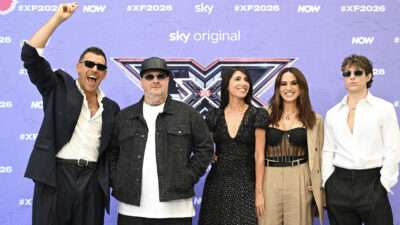 Copertina di “La Furia quando si arrabbia è un momentaccio, ma è buono. Paola Iezzi si fida troppo, Irama sembra duro, ma il cuore è tenero, Gabbani un amicone”: Giorgia analizza X Factor 2026