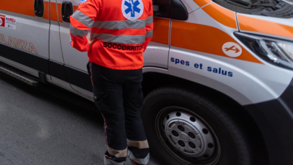 bimbo di 5 anni cade dalla finestra del terzo piano e muore a genova indaga la squadra mobile da Ilfattoquotidiano.it bimbo di 5 anni cade dalla finestra del terzo piano e muore a genova indaga la squadra mobile