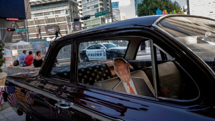 A Dallas attesi in 10mila per contestare Trump