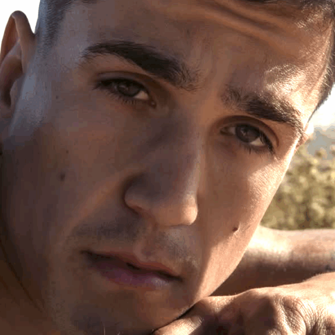 La star di OnlyFans Hunter Hardin muore a 31 anni dopo un messaggio d’addio: si indaga su un possibile gesto volontario