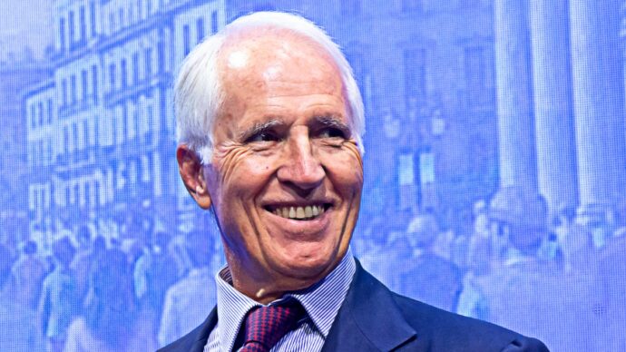 “Il caso tesseramento ha dell’incredibile, casualmente vale solo ad personam. Mi aspettavo ci si fermasse dopo la prima, seconda, terza volta”: così Malagò