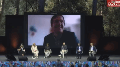 Copertina di “L’università nell’era dell’AI”: rivedi l’incontro integrale con Gomez, Monteverdi, Mirolla, Deangeli, Vaccarono alla Festa del Fatto Quotidiano