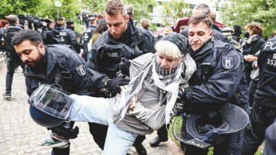 Copertina di Israele non si discute: Roma come Uk e Germania