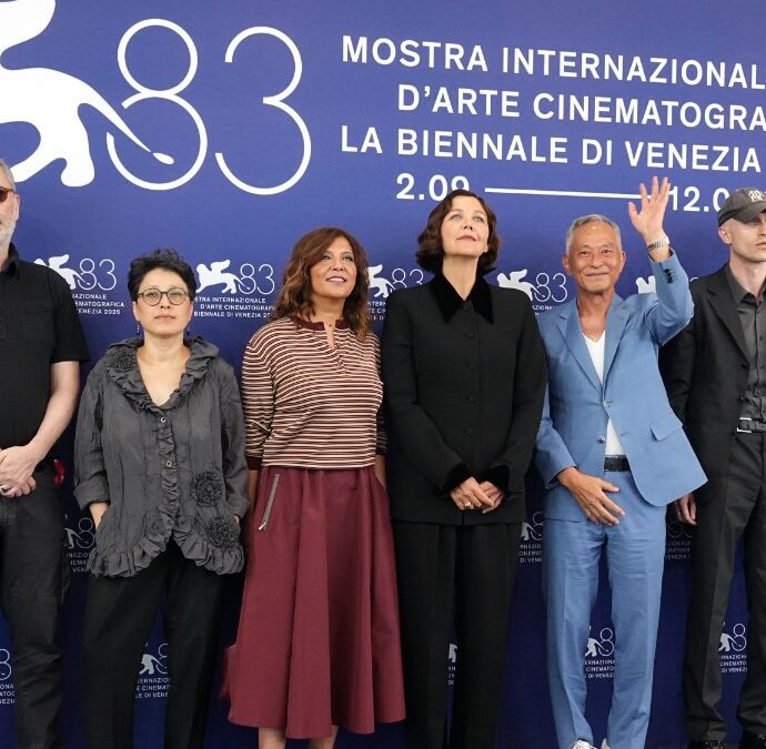 Il dilemma della giuria per il Leone d’oro: Naza visto due volte dalla presidente. La sfida tra McDonagh, Kore-eda, Lee Chang Dong e Moretti