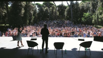 Copertina di Conte, le condizioni a Schlein: “Con noi mai armi all’Ucraina”