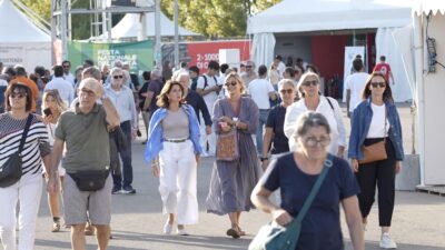 Copertina di 'Chi vota per le armi non può stare nel centrosinistra'. Le voci della base Pd alla festa del partito. Le parole di Conte sull'Ucraina: “Basta forniture a gogò” | Video