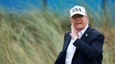 Copertina di Trump contro i guru dell’Ia: “Nessuno stop”