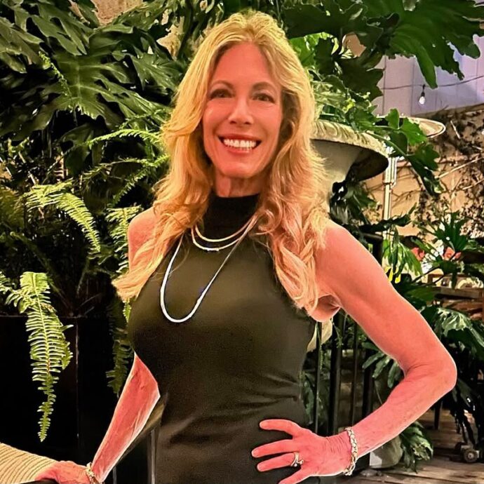 “Dopo quattro interventi chirurgici il medico mi aveva detto ‘non puoi fare quello che facevi prima’. Invece ho semplicemente cambiato modo di allenarmi, non accetto passivamente d’invecchiare”: parla Jill Brown