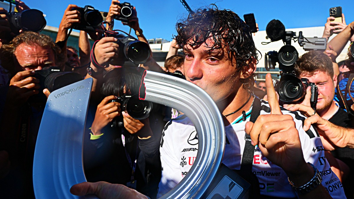 kimi antonelli ora ha in mano il titolo di formula 1 quel vantaggio su russell e il sogno di una passerella trionfale da Ilfattoquotidiano.it kimi antonelli ora ha in mano il titolo di formula 1 quel vantaggio su russell e il sogno di una passerella trionfale