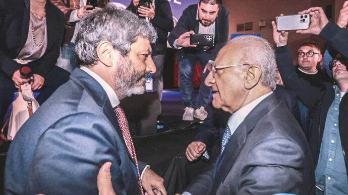 Fico-De Luca  ai ferri corti: a rischio 8 milioni