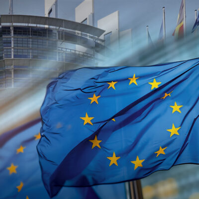 Copertina di Il Parlamento Ue vota  lo scudo anti-ingerenze. Ma solo se sono russe