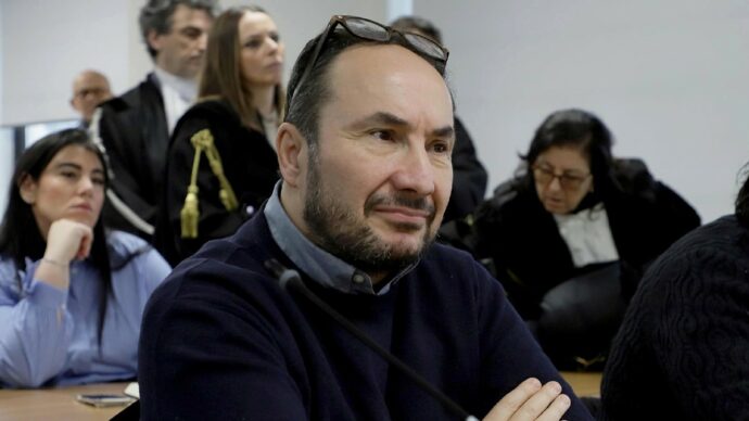 “Un golpe contro la Carta, studiato per penalizzare solo il centrosinistra”