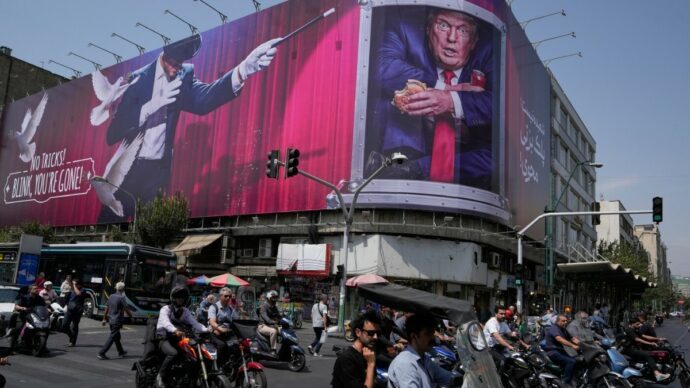 “Mancano le munizioni a causa della guerra in Iran”: il Pentagono smentisce il suo segretario Hegseth e il presidente Trump