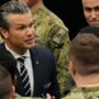Copertina di “Solo soldati belli al discorso di Hegseth”: la crociata del Pentagono sull’aspetto fisico dei militari Usa