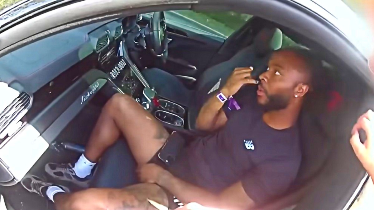 ho un problema con i palloncini sterling si 232 schiantato in lamborghini mentre inalava gas ora rischia 2 anni di carcere da Ilfattoquotidiano.it ho un problema con i palloncini sterling si 232 schiantato in lamborghini mentre inalava gas ora rischia 2 anni di carcere