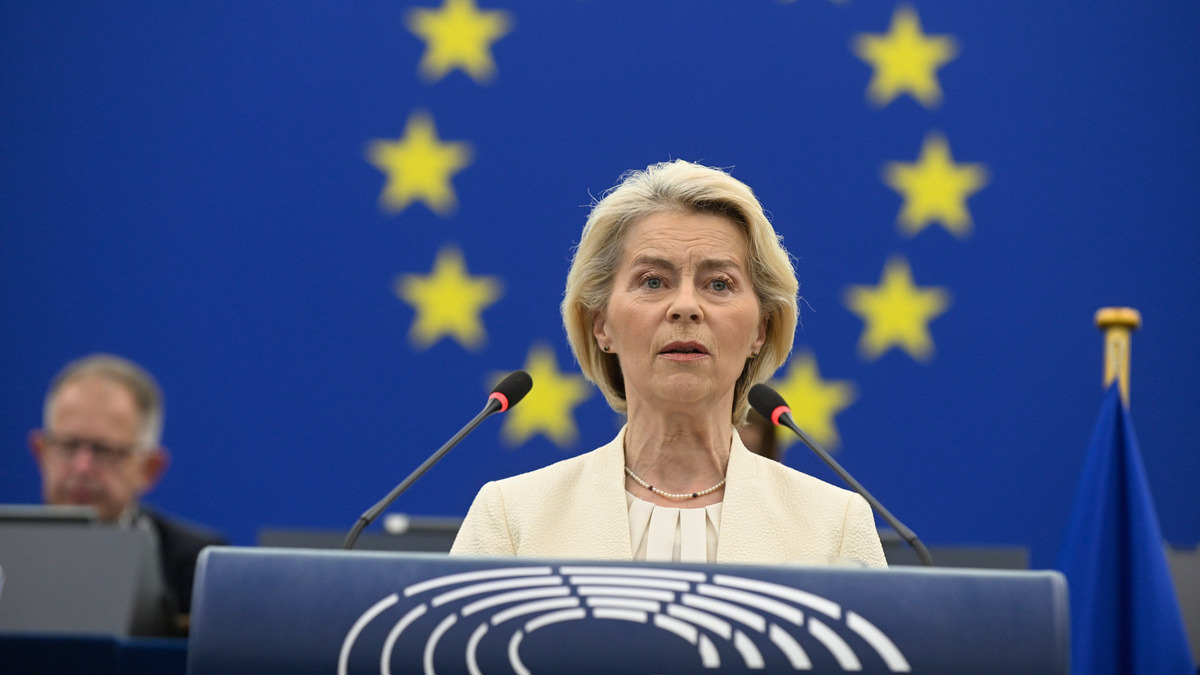 von der leyen divieto social ai minori di 13 anni account limitati e vigilati fino a 15 esperti tempi lunghi e rischio limiti blandi meglio ban a 16 da Ilfattoquotidiano.it von der leyen divieto social ai minori di 13 anni account limitati e vigilati fino a 15 esperti tempi lunghi e rischio limiti blandi meglio ban a 16