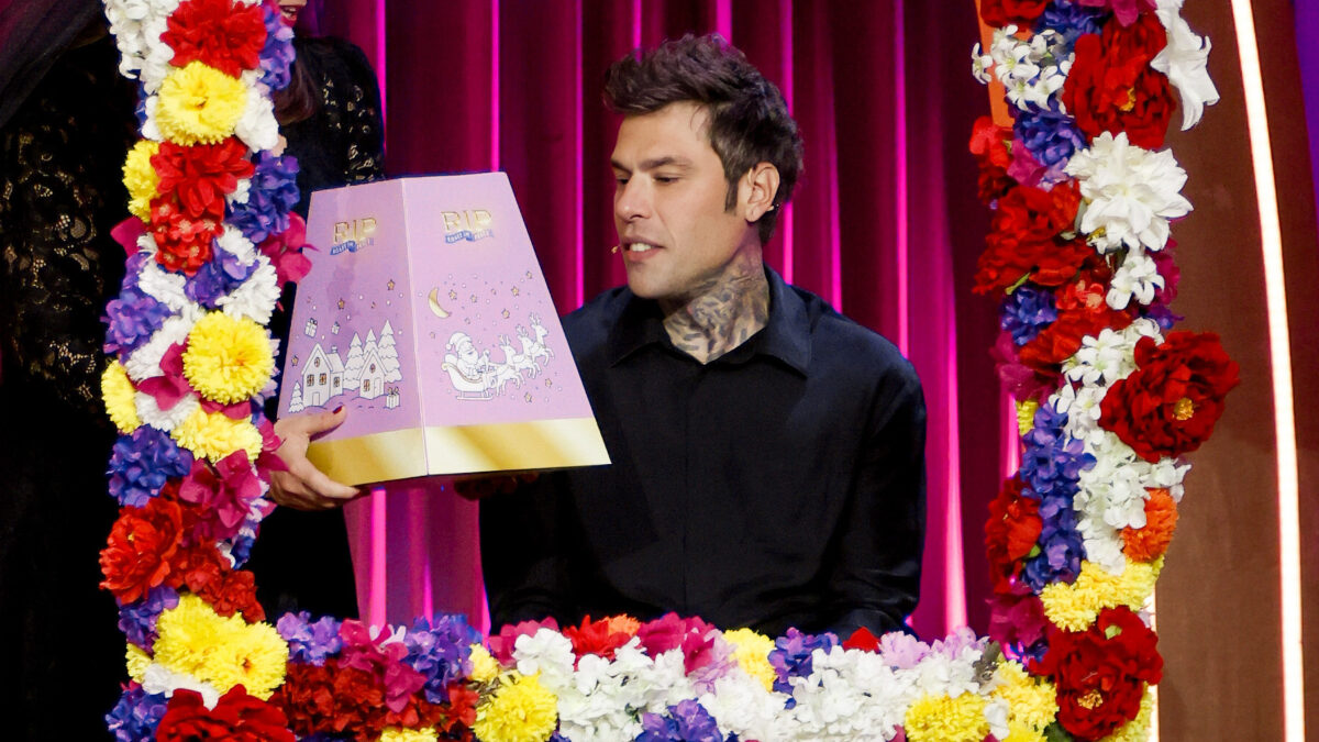 fedez io il nuovo bruno vespa sono federico non so se grillo mi fa fare lo scoop ma credo che rivedere e tornare a sentirlo parlare dopo tre anni renda questa puntata sicuramente da vedere da Ilfattoquotidiano.it fedez io il nuovo bruno vespa sono federico non so se grillo mi fa fare lo scoop ma credo che rivedere e tornare a sentirlo parlare dopo tre anni renda questa puntata sicuramente da vedere